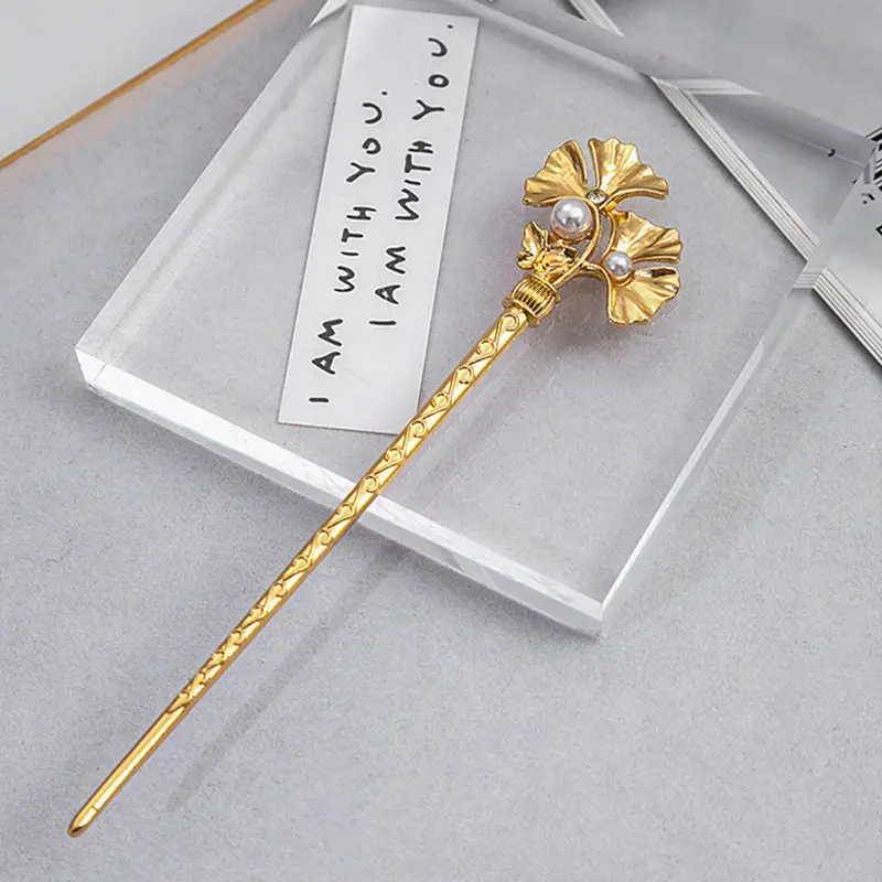 National Trendy Butterfly Hairpin with Crescent Diamond Tassel — feature 25