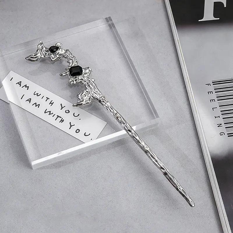 National Trendy Butterfly Hairpin with Crescent Diamond Tassel — feature 26