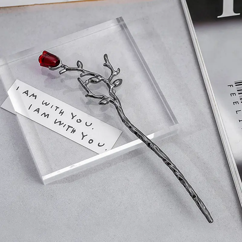 National Trendy Butterfly Hairpin with Crescent Diamond Tassel — feature 28