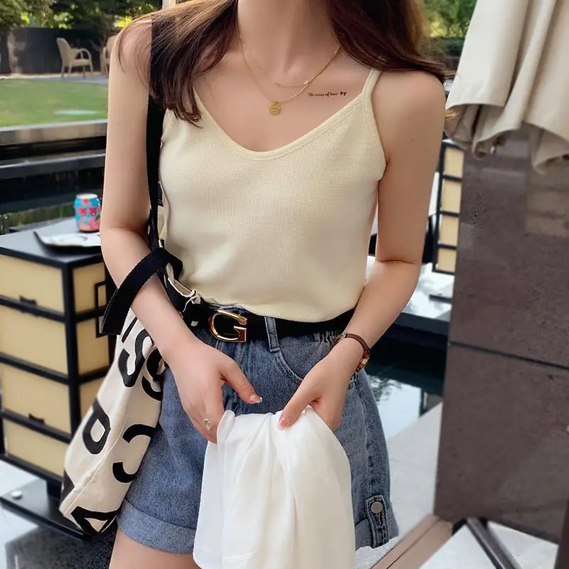 Women White Cotton One-Line Collar Top Summer Wear
