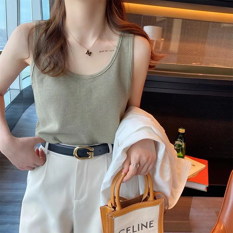 Women White Cotton One-Line Collar Top Summer Wear