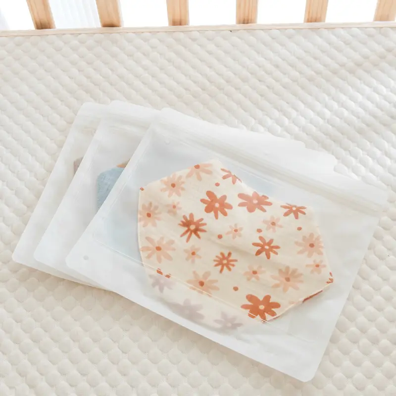Cotton Heart Shape Baby Bibs for Newborns - Image 13