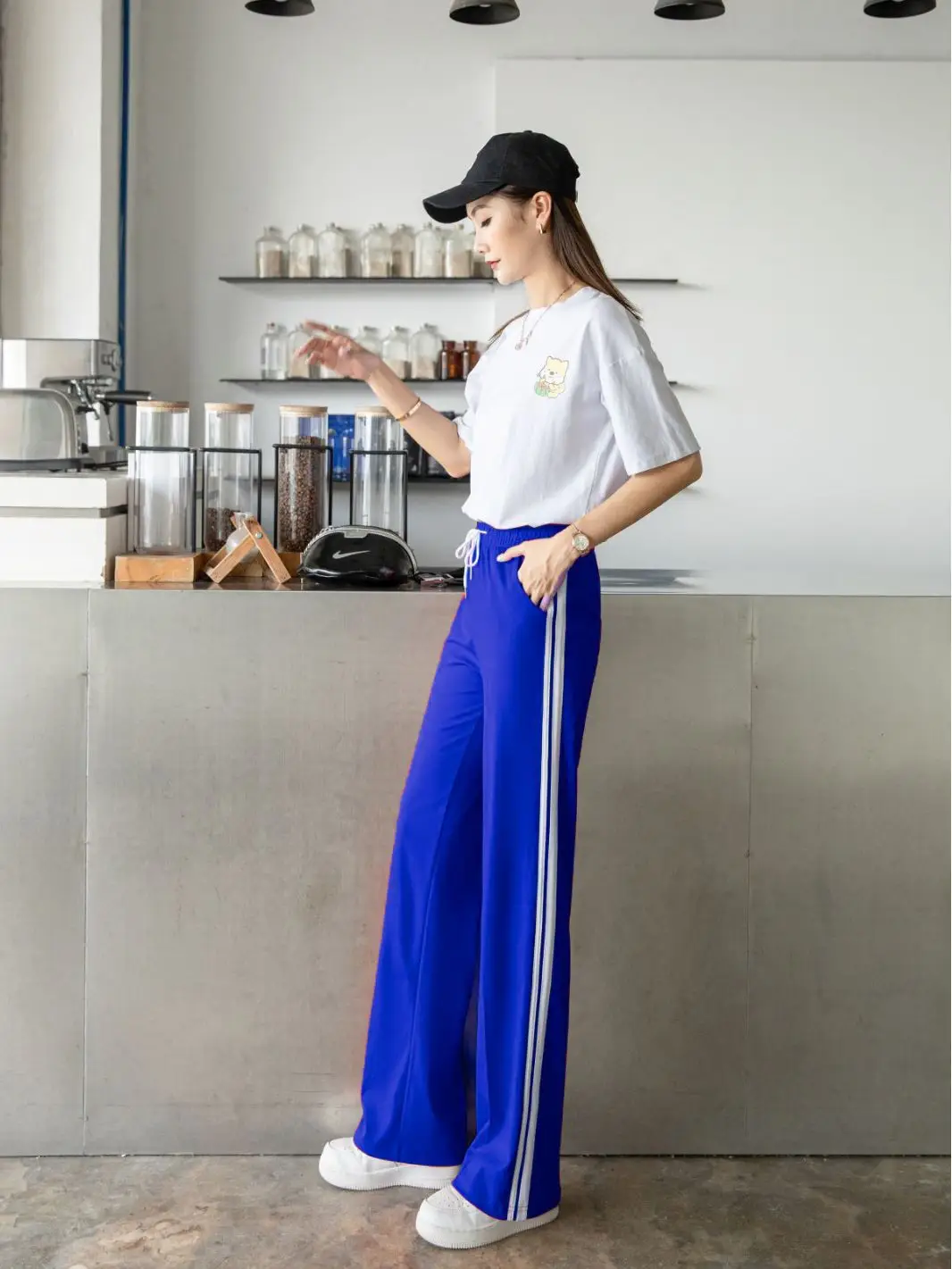 Women Blue Striped Wide Leg Pants High Waist Loose Fit - Image 10