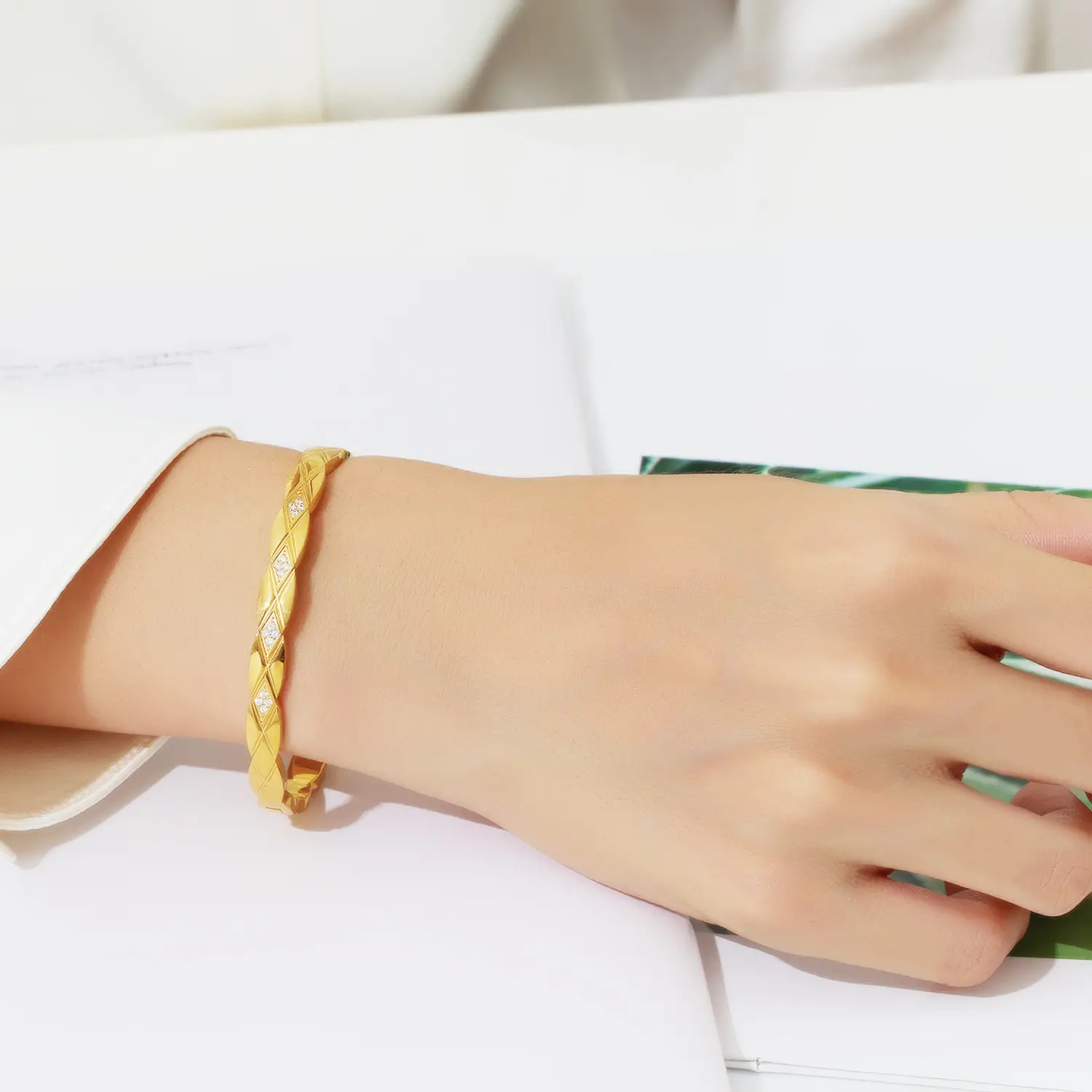 Gold Rhombus Diamond Women's Bracelet