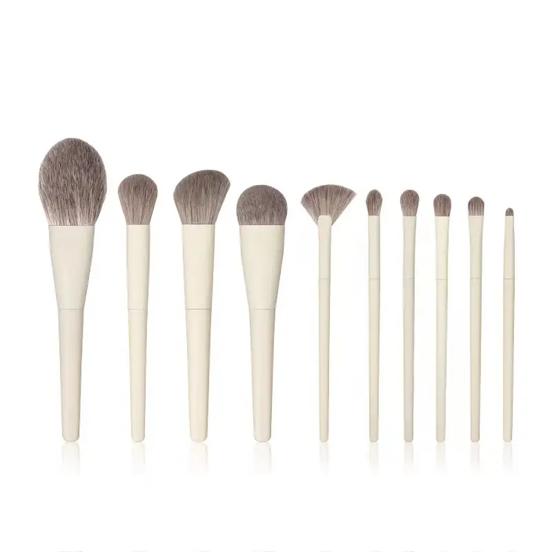 Cangzhou 10-Pc Zero Makeup Brush Set with Soft Blush - Image 9