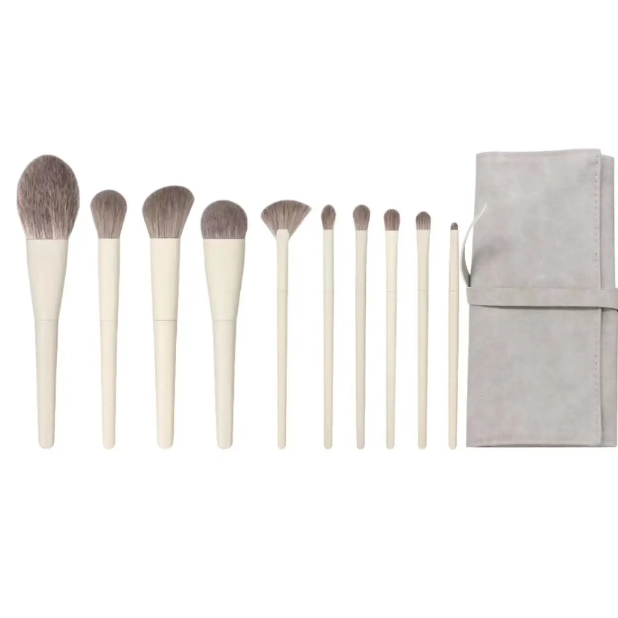 Cangzhou 10-Pc Zero Makeup Brush Set with Soft Blush - Image 2