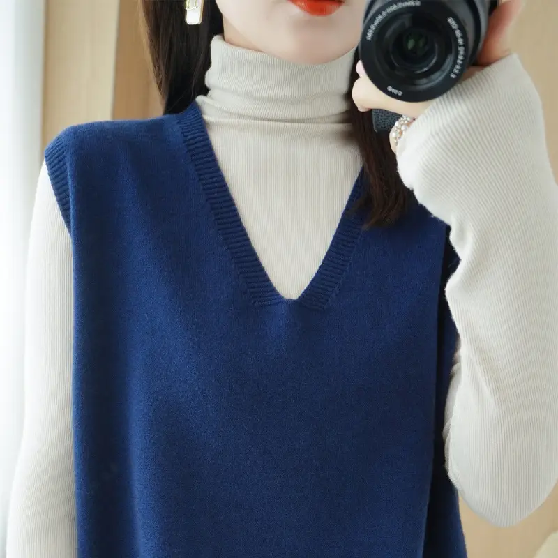 Women V-Neck Sleeveless Knitted Vest Blue White