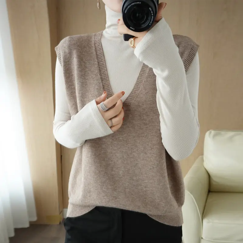 Women V-Neck Sleeveless Knitted Vest Blue White
