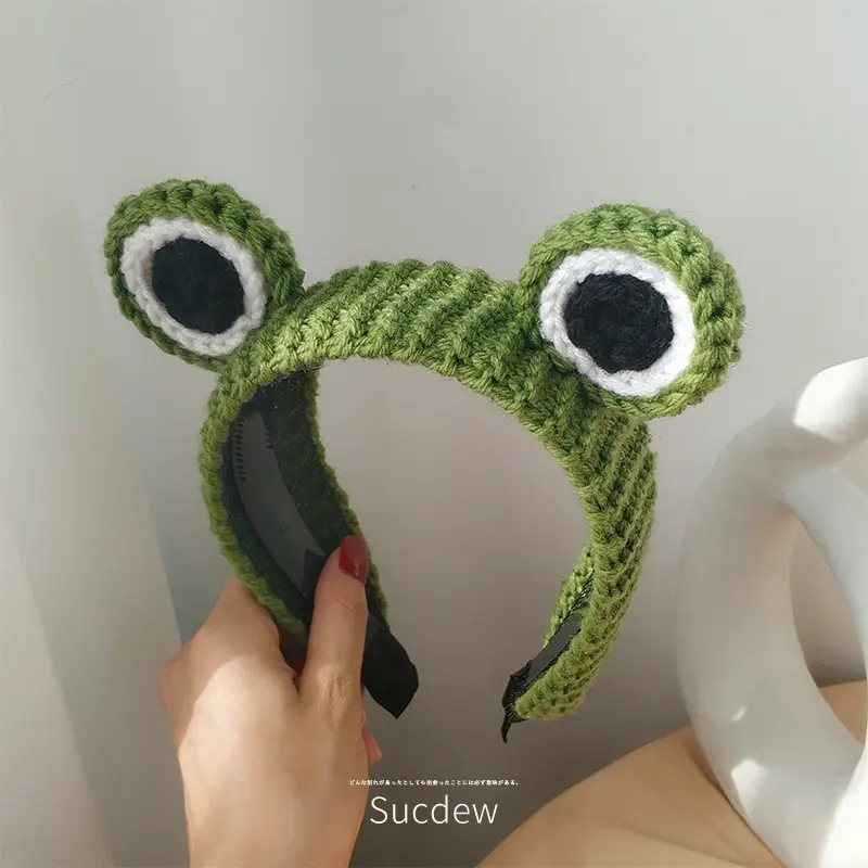 Cute Wool Knitted Frog Hairband for Women - Image 13