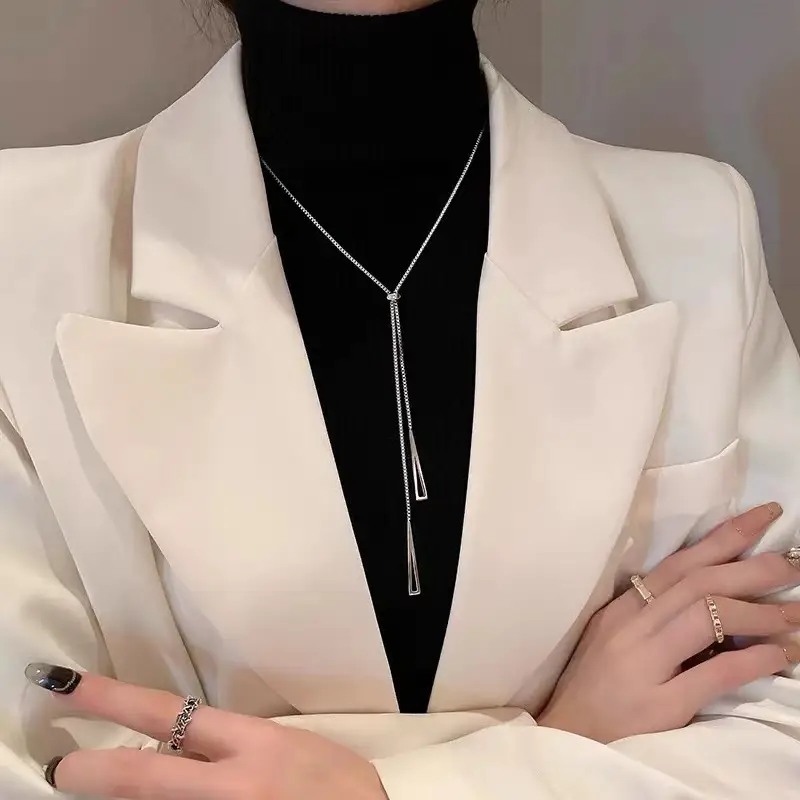Elegant Geometric Tassel Necklace for Women - Image 3