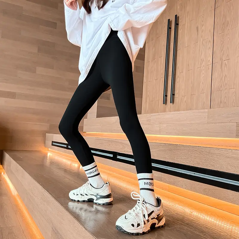 Girls Black Shark Leggings 2025 Autumn Warm Non-Slip - Image 9