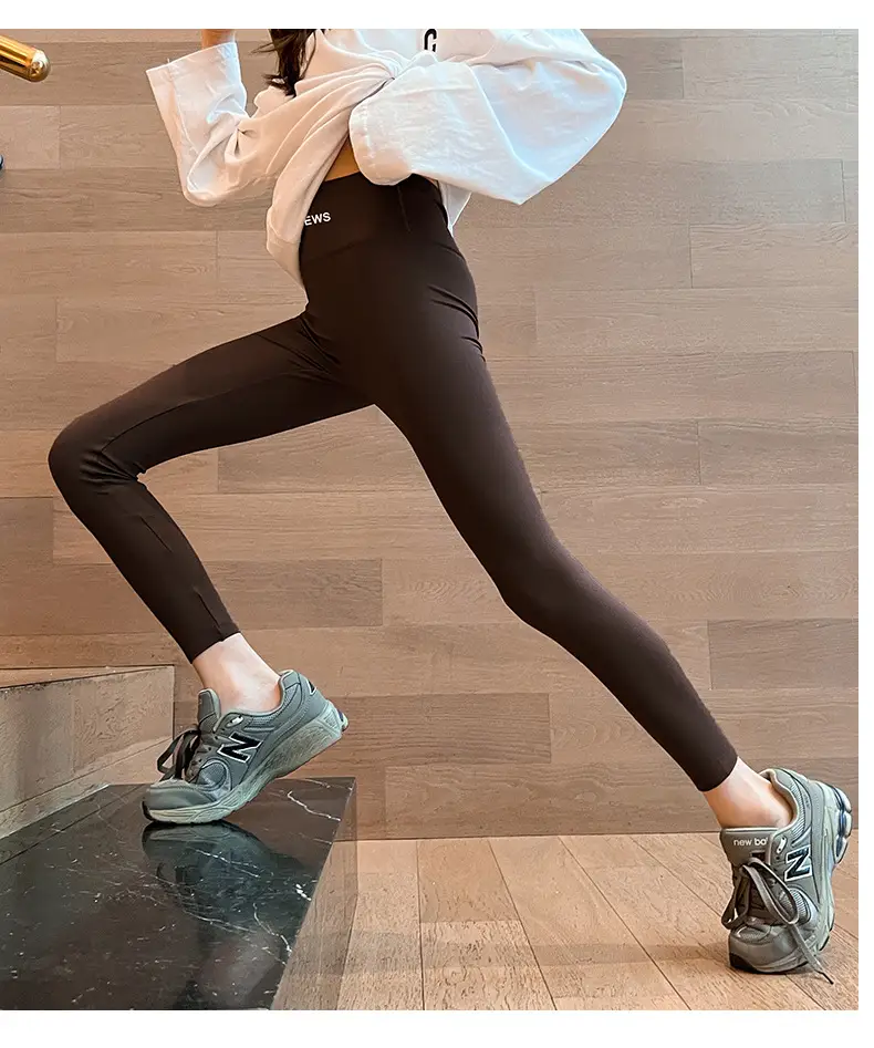 Girls Black Shark Leggings 2025 Autumn Warm Non-Slip — feature 29