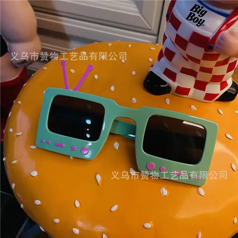 Green Cartoon Electrical Glasses for Girls Birthday Party Fun - Image 5