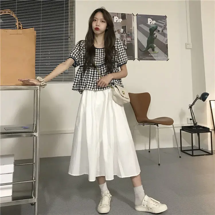 Plus Size White A-Line Skirt Mid Length Fat mm — feature 9