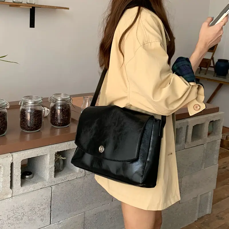 2025 Autumn Retro Brown Leather Briefcase for Women - Image 2