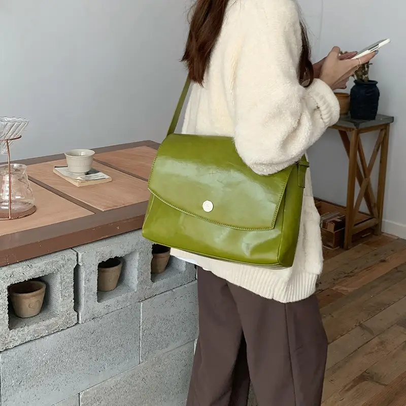 2025 Autumn Retro Brown Leather Briefcase for Women - Image 3