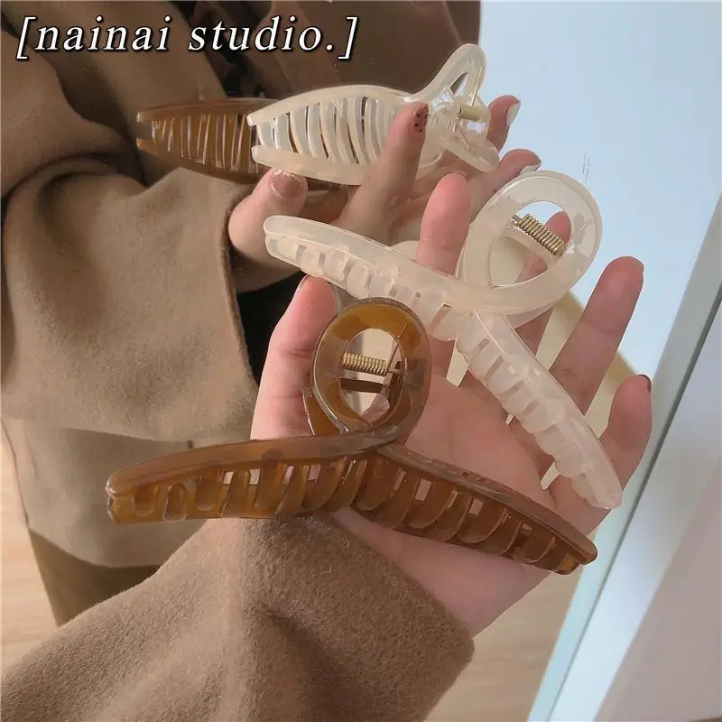 Large Jelly Cross Hair Clip for Women - Image 8