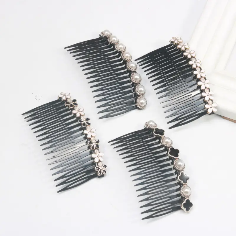 Black Pearl Hair Comb with Crystal & Pearl Accents - Image 18