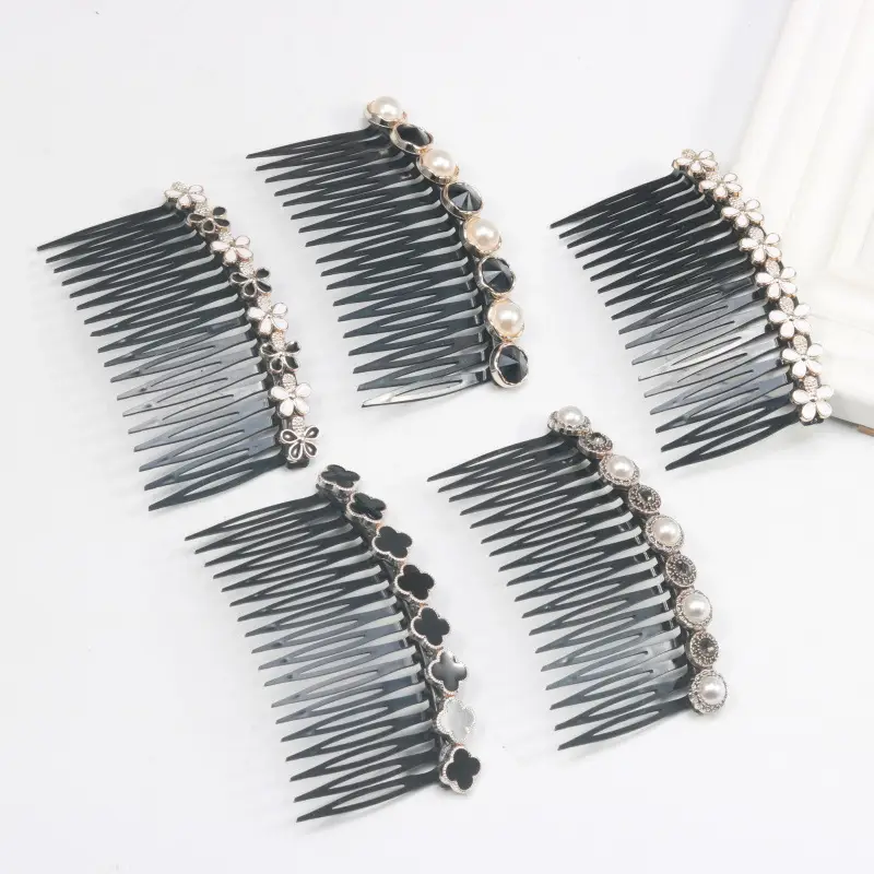 Black Pearl Hair Comb with Crystal & Pearl Accents - Image 20