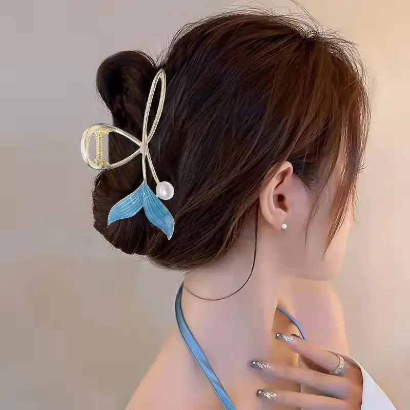 Blue Pearl Fishtail Hairpin for Women - Image 2
