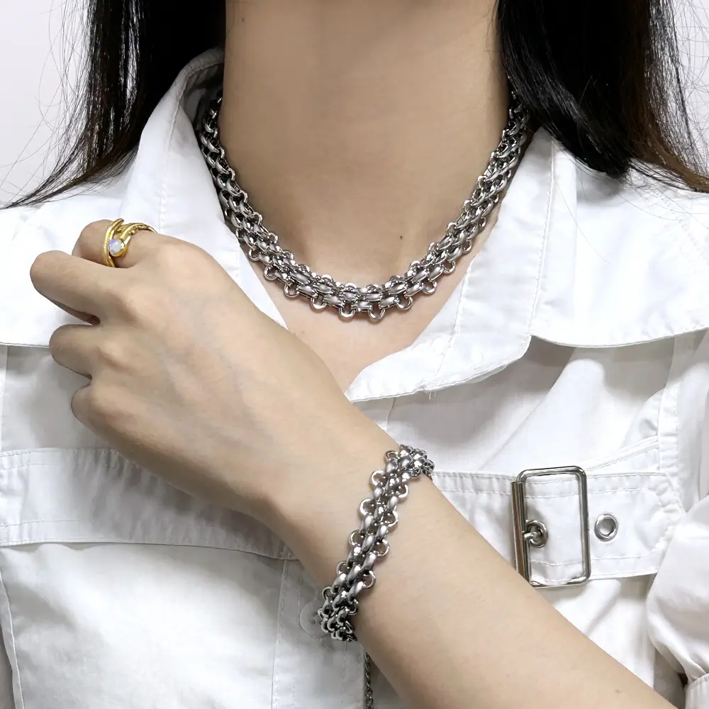 18K Gold Plated European Style Choker Bracelet — feature 5