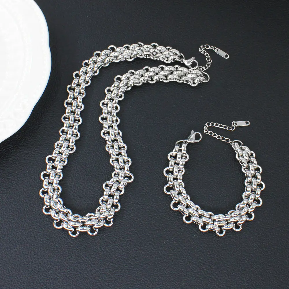 18K Gold Plated European Style Choker Bracelet — feature 7