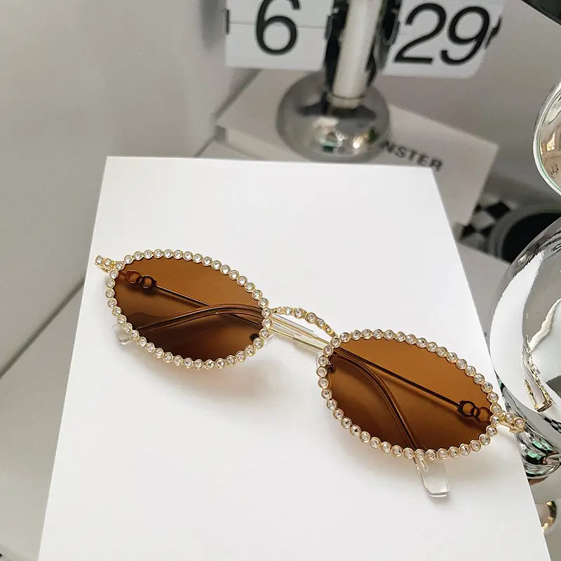 Diamond Oval Frame Women Sunglasses Anti-Blue Light - Image 13