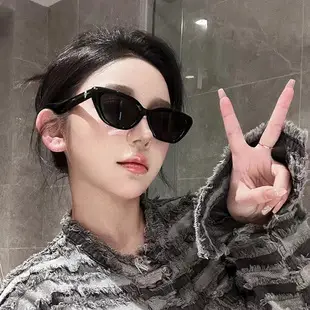 Diamond Oval Frame Women Sunglasses Anti-Blue Light — feature 1