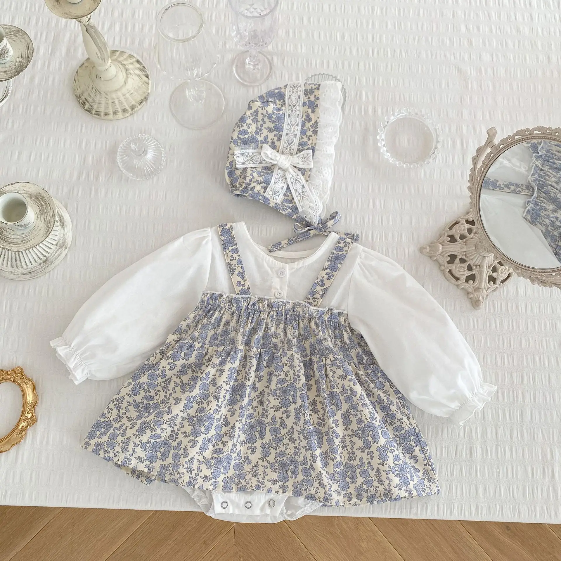 Baby Floral Two-Piece Set with Hat for Small - Image 3