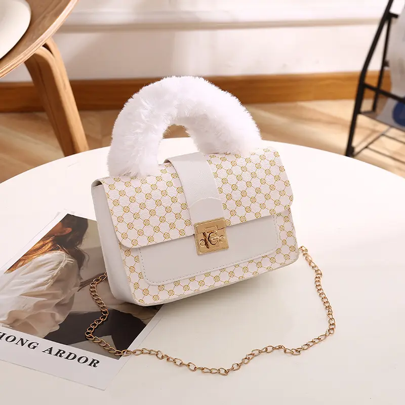 Women's Mao Mao Chain Bag White Gold Pattern - Image 2