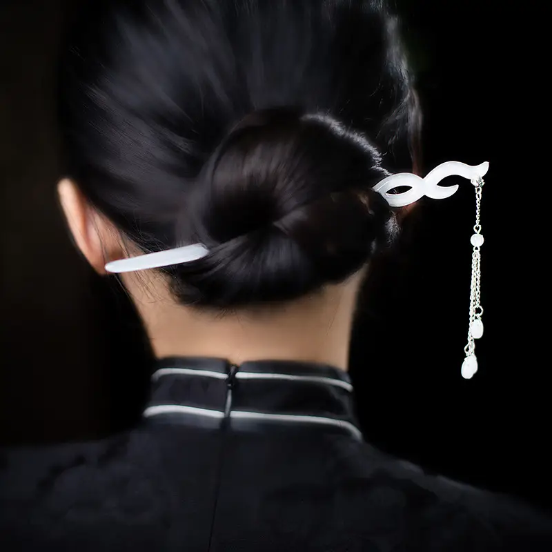 Green Jade Tassel Hairpin with Chain & Pearl Drop - Image 3