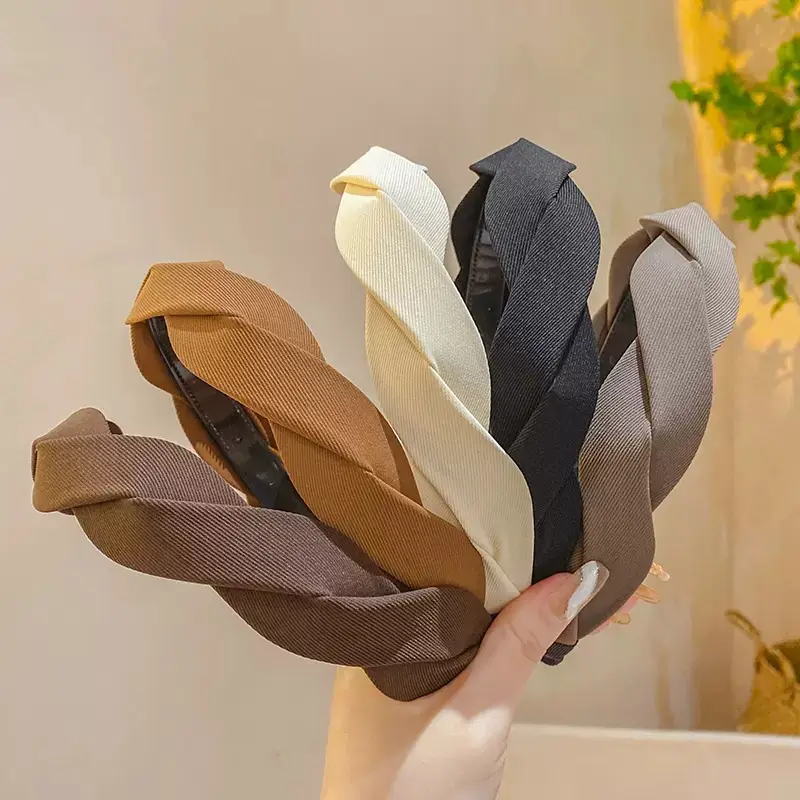 French Retro Hairband for Women Summer Twist Hair Clip - Image 3
