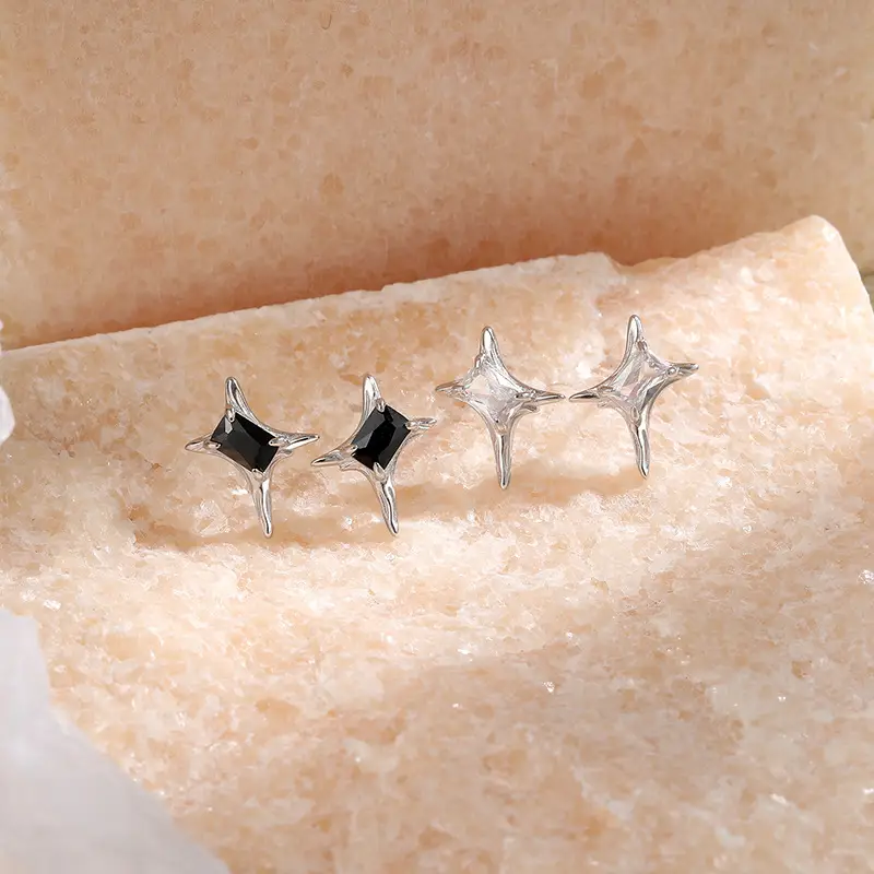 Liloch 4 Mans Star Zircon Earrings Silver Niche - Image 4