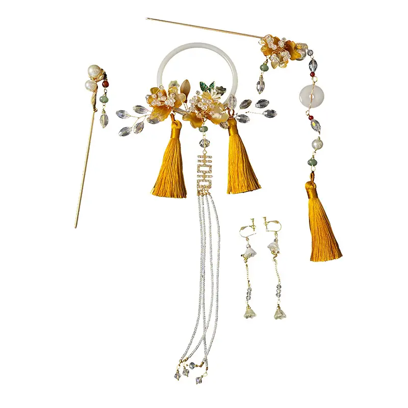 New Chinese Bride Hair Coiling Tassel Cheongsam Set - Image 9