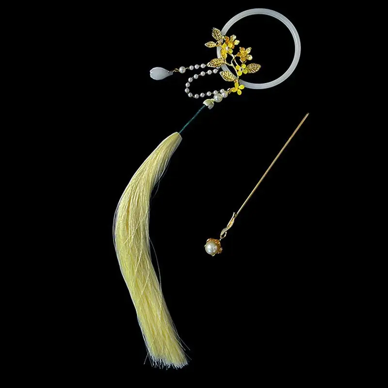New Chinese Bride Hair Coiling Tassel Cheongsam Set - Image 4