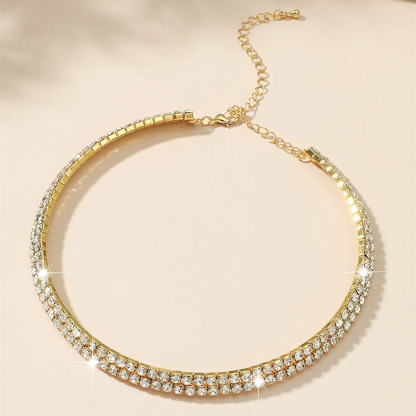Luxury Wedding Party Necklace with Crystal Diamonds - Image 3