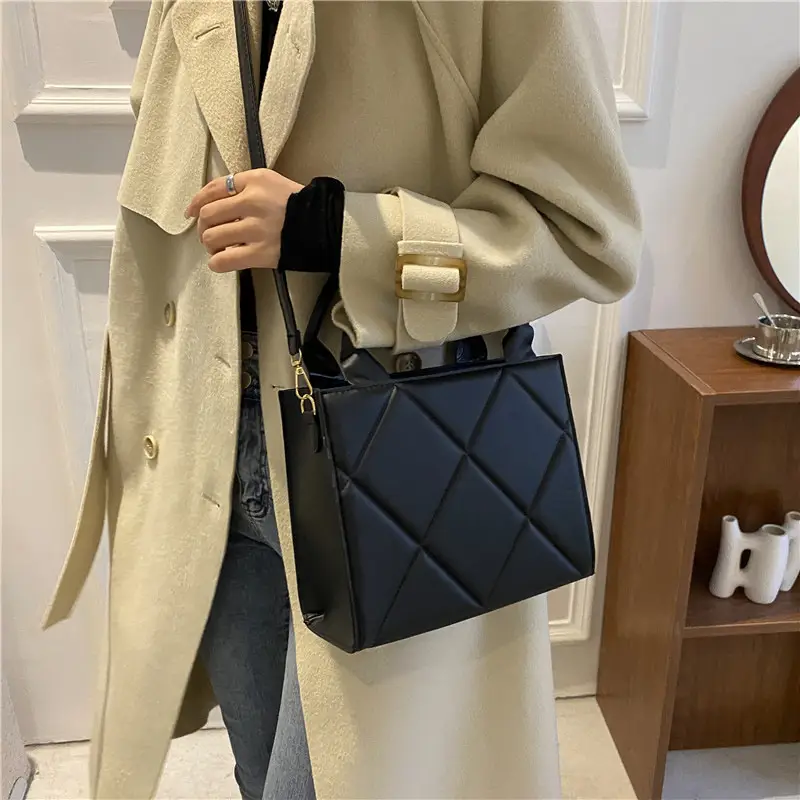 White Quilted Shoulder Crossbody Tote Bag for Women