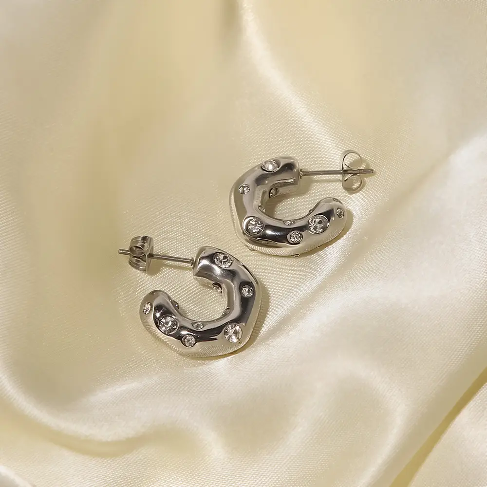Titanium C-Shape Earrings Zirconium Silver - Image 5