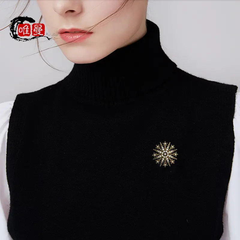 Black Star Pearl Brooch for Men - Image 3