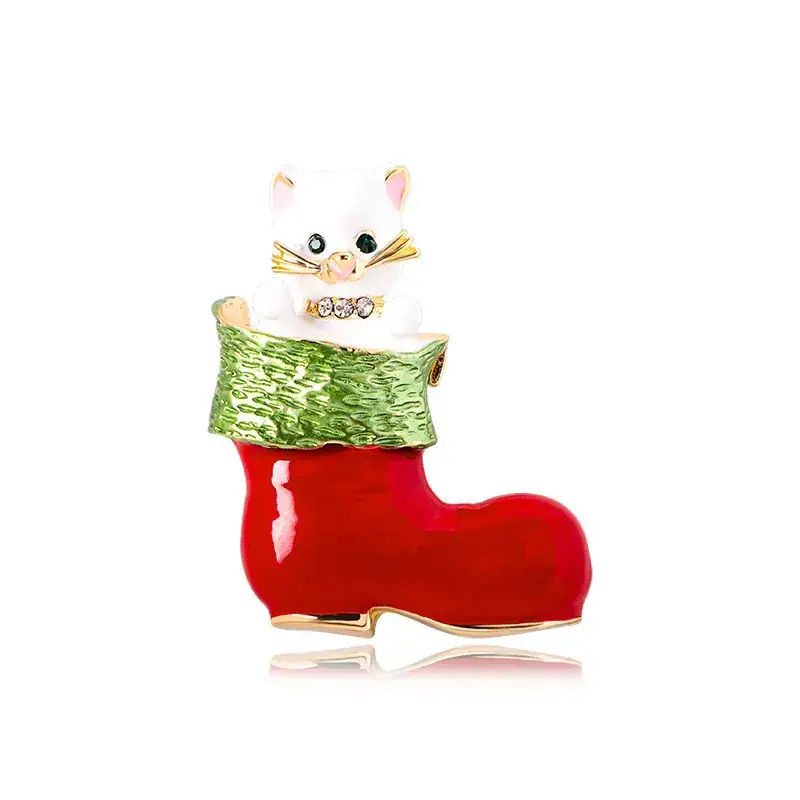 Christmas Red Deer Brooch with Red Glasses - Image 5