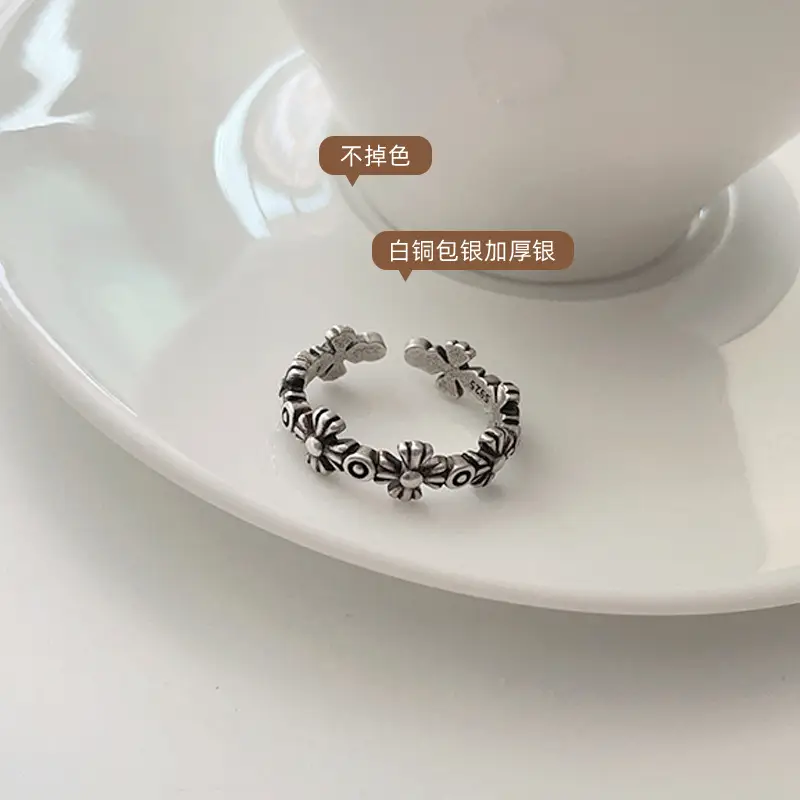 925 Silver Open Ring with Floral Design - Image 3