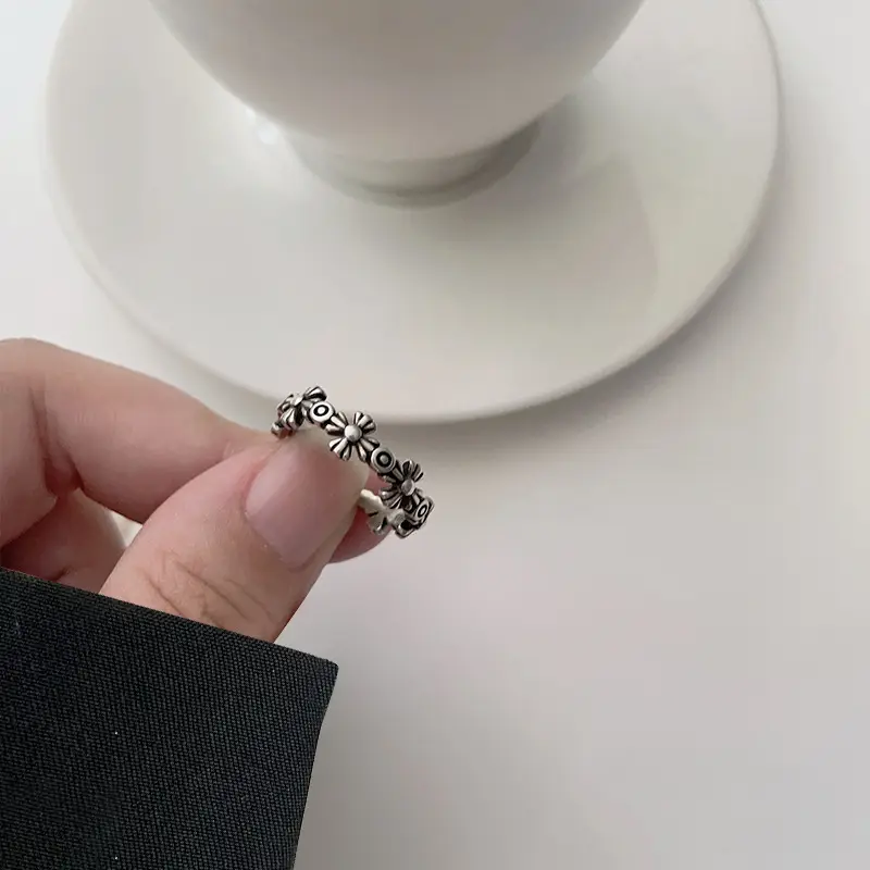925 Silver Open Ring with Floral Design - Image 5