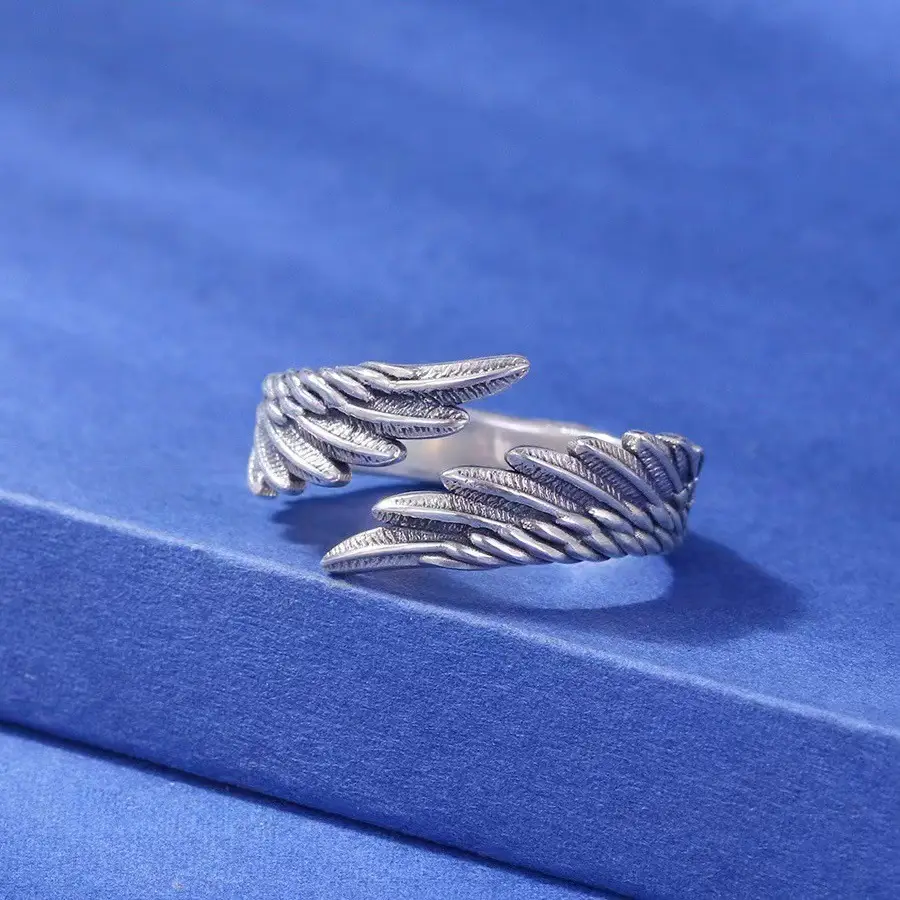 Vintage Thai Silver Angel Wings Ring Open Ring Feather Distressed - Image 2