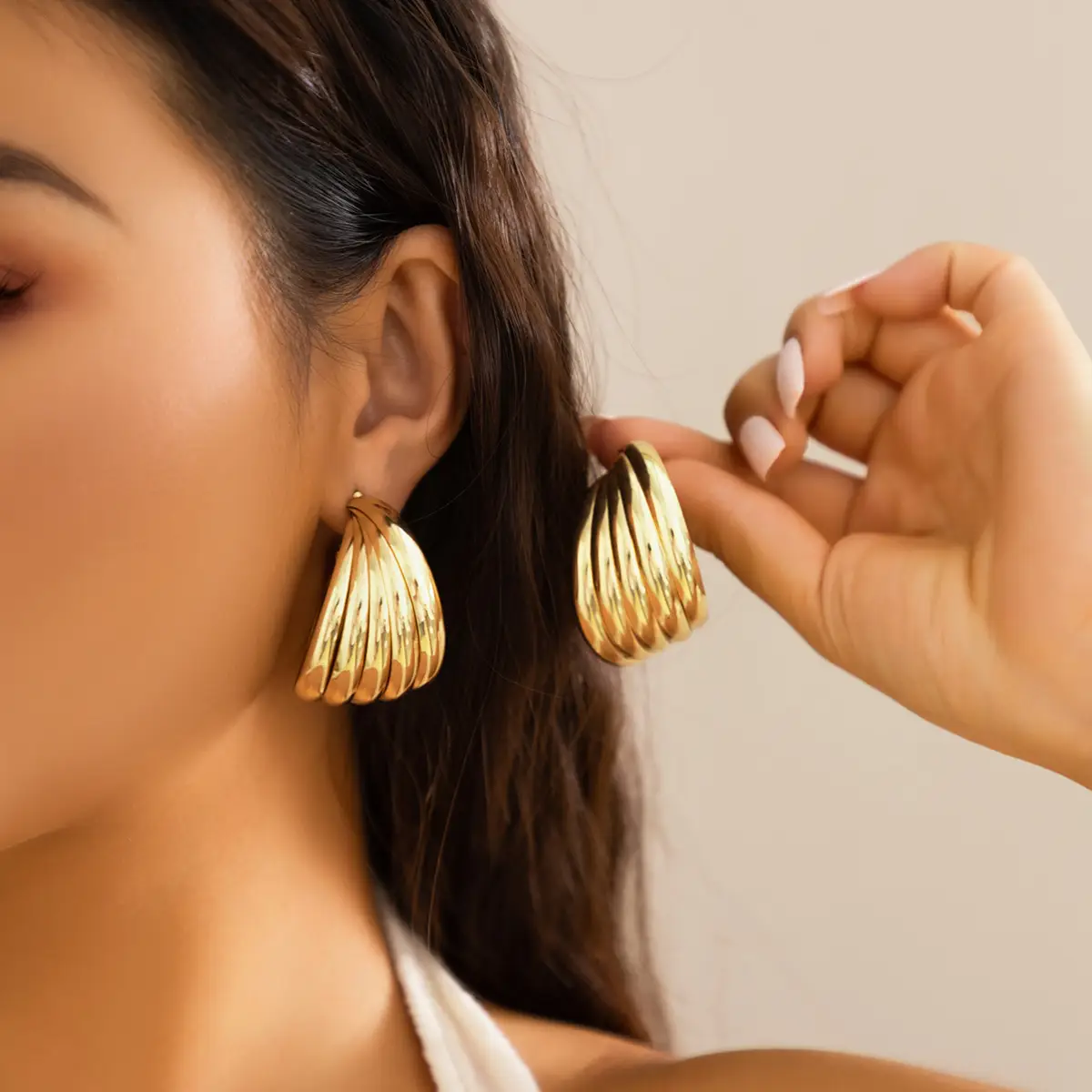 Silver Folded Earrings for Women, Cold Wind Metal, Geometric Stripe Design - Image 2