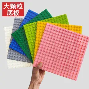 Green ABS Building Blocks for Kids DIY Wall & Table — feature 16
