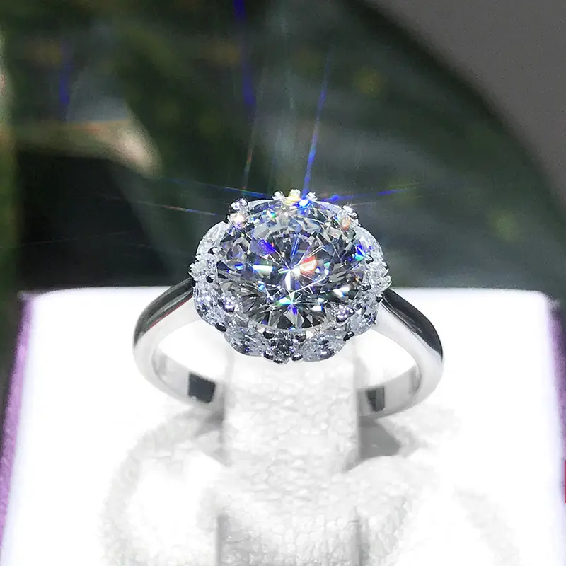 5 Karat Diamond Pigeon Egg Ring for Women - Image 3