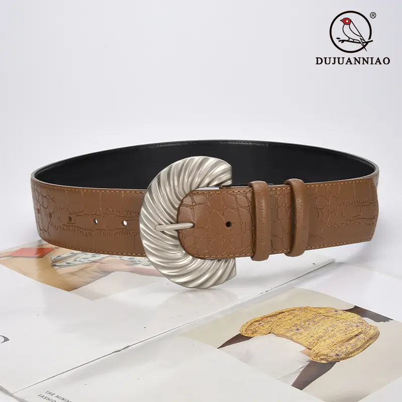 Green Vintage Belt with White Buckle for Women - Image 8