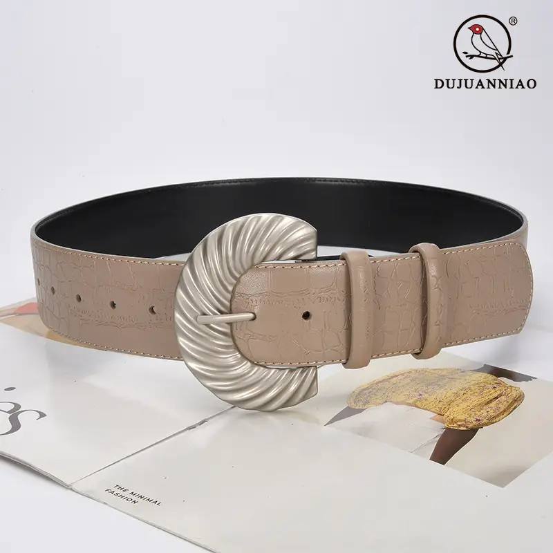 Green Vintage Belt with White Buckle for Women - Image 10