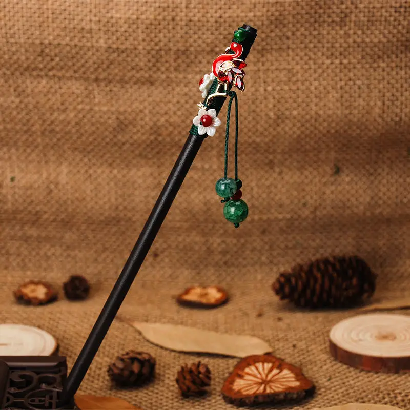 Chinese-style Cheongsam Hairpin with Tassel Ornament - Image 15