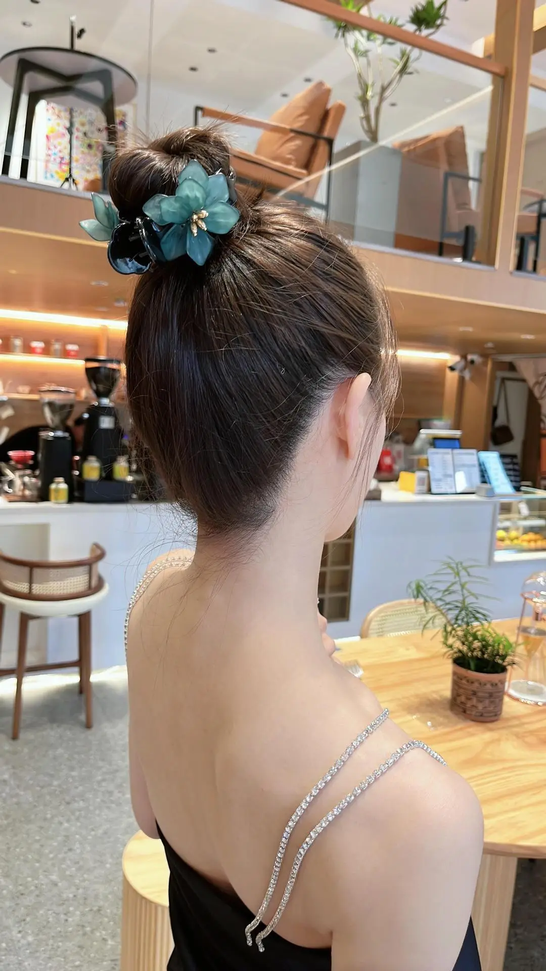 White Flower Hair Clip Korean Style Elegant — feature 12